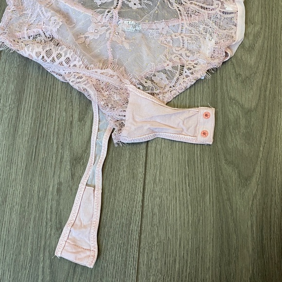 Free People Showoff Lace Bodysuit Ballet Combo S - Picture 7 of 14